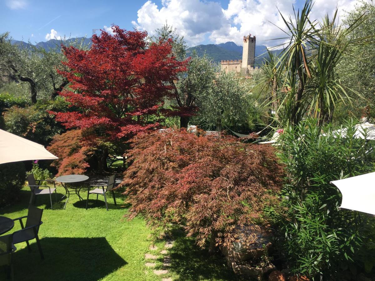 Eco Hotel Ariston Малчезине Екстериор снимка
