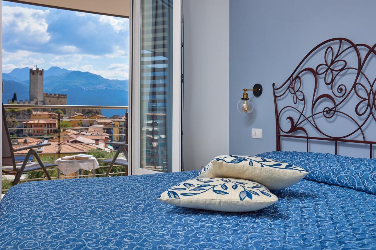 Eco Hotel Ariston Малчезине Екстериор снимка
