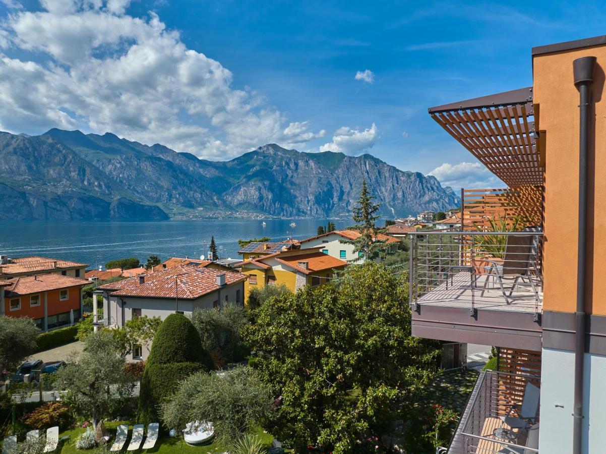 Eco Hotel Ariston Малчезине Екстериор снимка